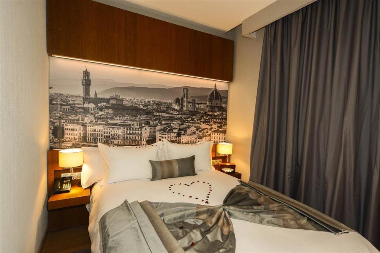Golden Star Casablanca Hotel Bagian luar foto