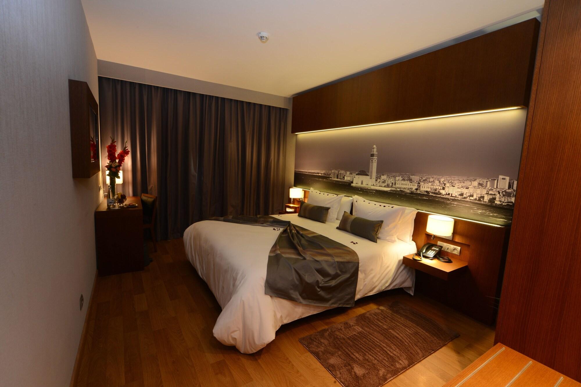 Golden Star Casablanca Hotel Bagian luar foto