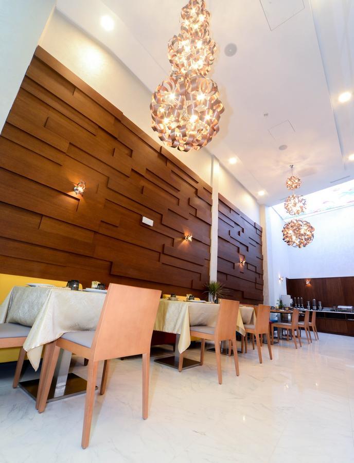 Golden Star Casablanca Hotel Bagian luar foto